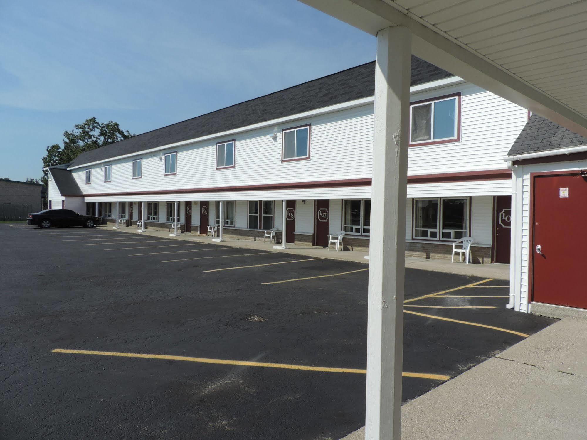 North Country American Inn Kalkaska Dış mekan fotoğraf