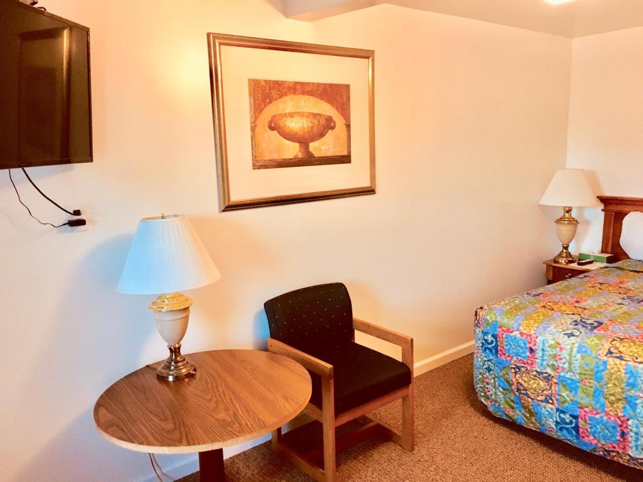North Country American Inn Kalkaska Dış mekan fotoğraf